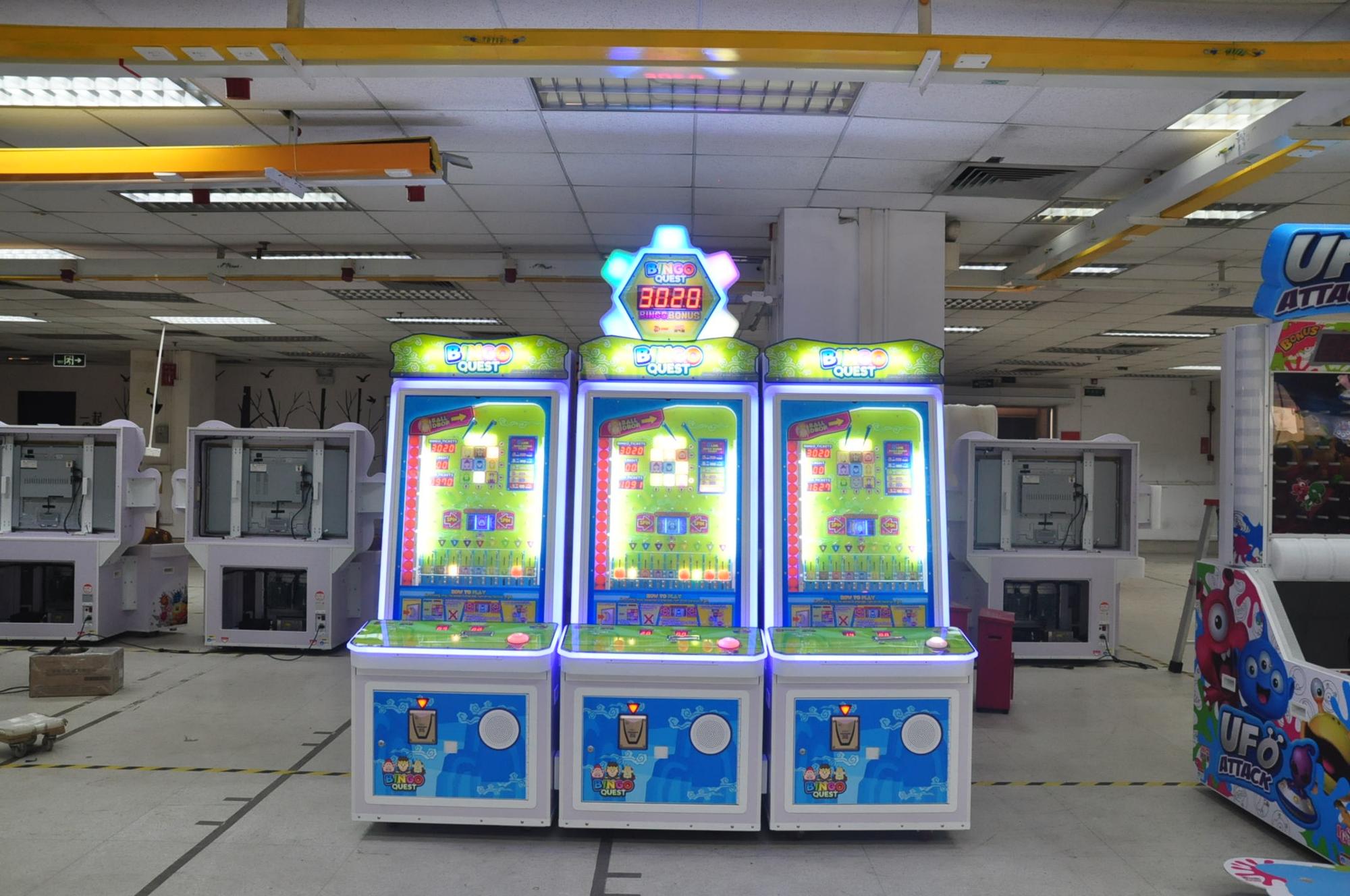 آلة لعبة اليانصيب الداخلية الت - مراجعة Arcade Quest وسعره